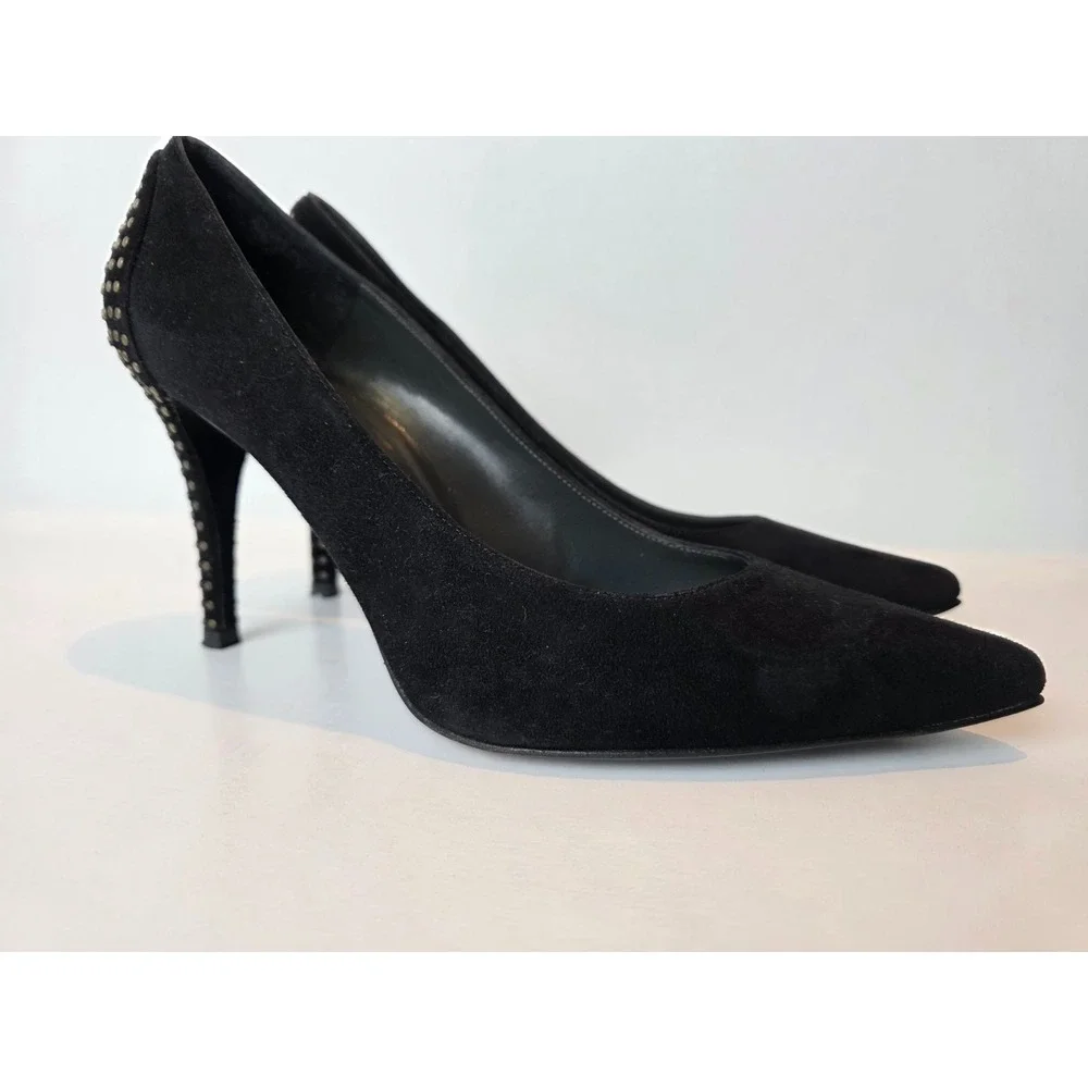Stuart Weitzman this item